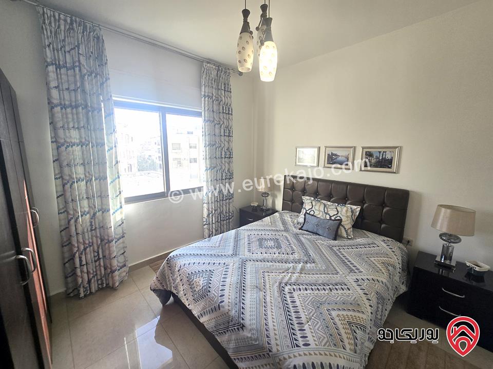 شقة طابق ثالث مساحة 120م للايجار مفروشة في عمان - الرابية