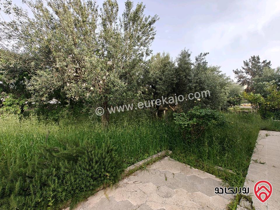 منزل مستقل مساحة 135م على أرض 680م للبيع في اربد