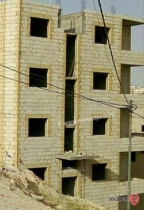عمارة عظم على أرض 570م للبيع في عمان - منطقة أم نوارة ، بالقرب من روضة المثالية الإسلامية