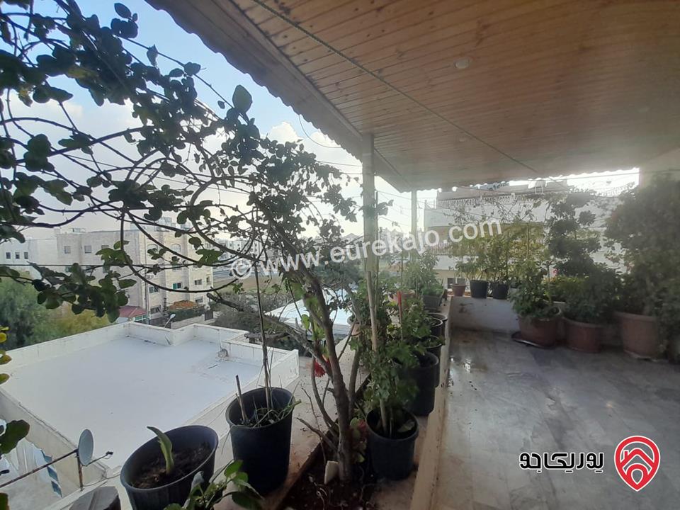 عمارة سكنية مكونة من (4) طوابق على أرض 372م للبيع في عمان - طبربور  