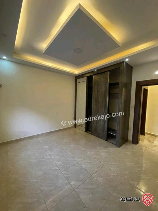 شقة أرضية مساحة 166م داخلي و 250م خارجي للبيع في عمان - الشميساني