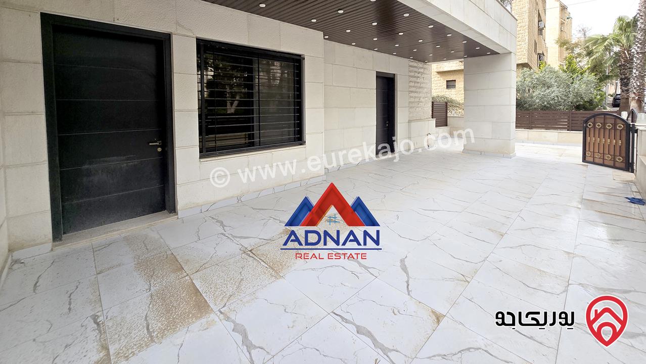 شقة ارضية جديدة مساحة 225م داخلي و 100م خارجي مع مدخل خاص للإيجار الفارغ السنوي في عمان - ضاحية الامير راشد