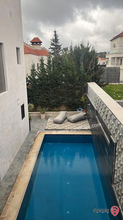 فيلا مساحة 1100م على أرض 1000م للبيع في عمان - دابوق حوض الحمارية