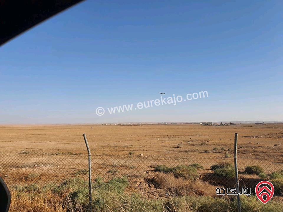 قطعة أرض مساحة 3 دونم و 600م للبيع في عمان - خلف المطار ملاصق لمشروع كومباوند المطار بجانب مزارع كابيتال