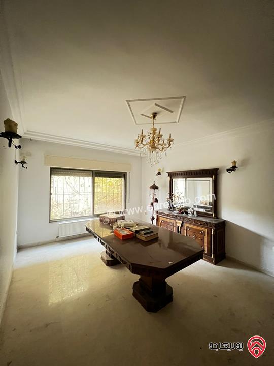 شقة ارضية مساحة 180م مع مدخل وكراج خاص للايجار في عمان - ضاحية الامير راشد