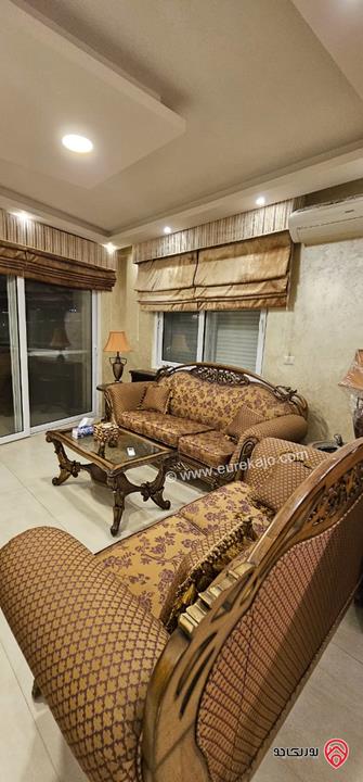  شقة دوبلكس مع روف مساحة 349م للبيع في الفحيص – الرهوة