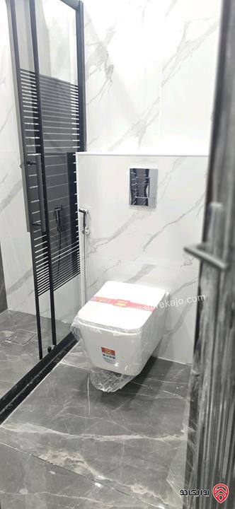 شقة طابق ثالث دوبلكس مساحة 205م للبيع في عمان - الجبيهة