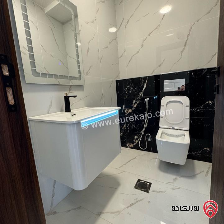 شقة فاخرة جدا بتشطيب عصري مساحة 115م للايجار من المالك مباشرة في عمان - البنيات خلف جامعة البتراء 