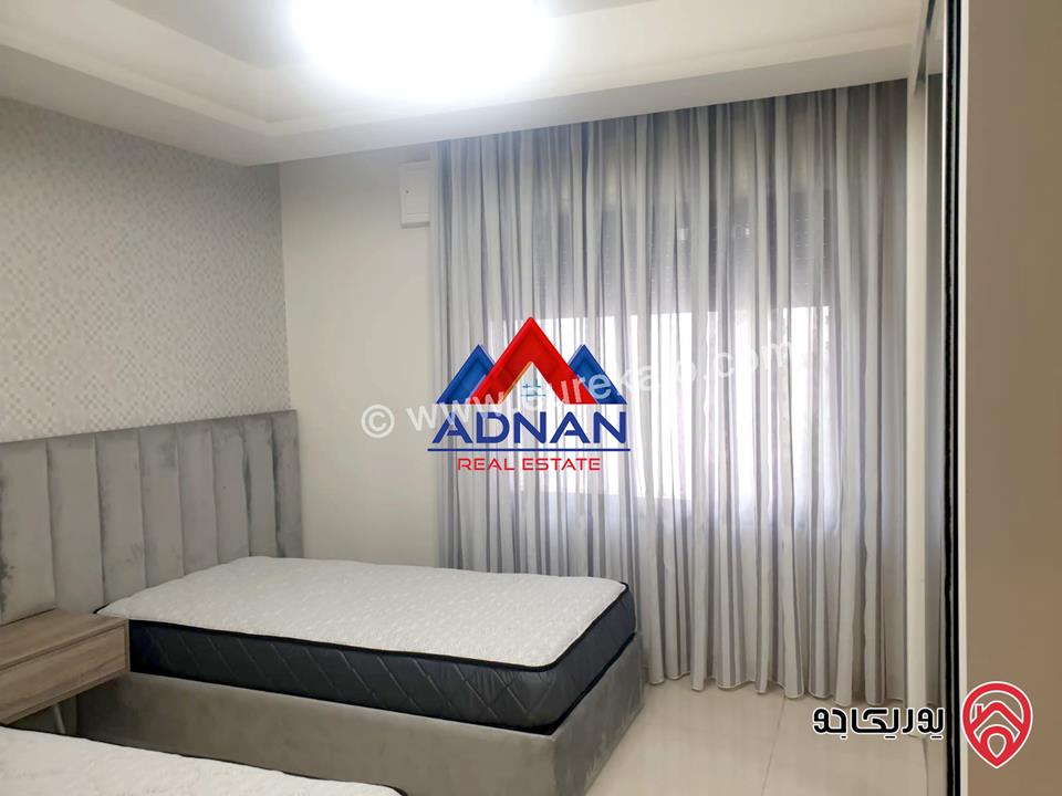 رووف مفروش مساحة 140م داخلي و 130م خارجي للإيجار في عمان - عبدون