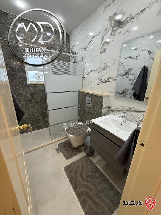 شقة مفروشة للايجار في عمان - ام السماق مساحة 150م طابق ثاني تشطيبات وفرش سوبر ديلوكس اطلالة جميلة بسعر مميز