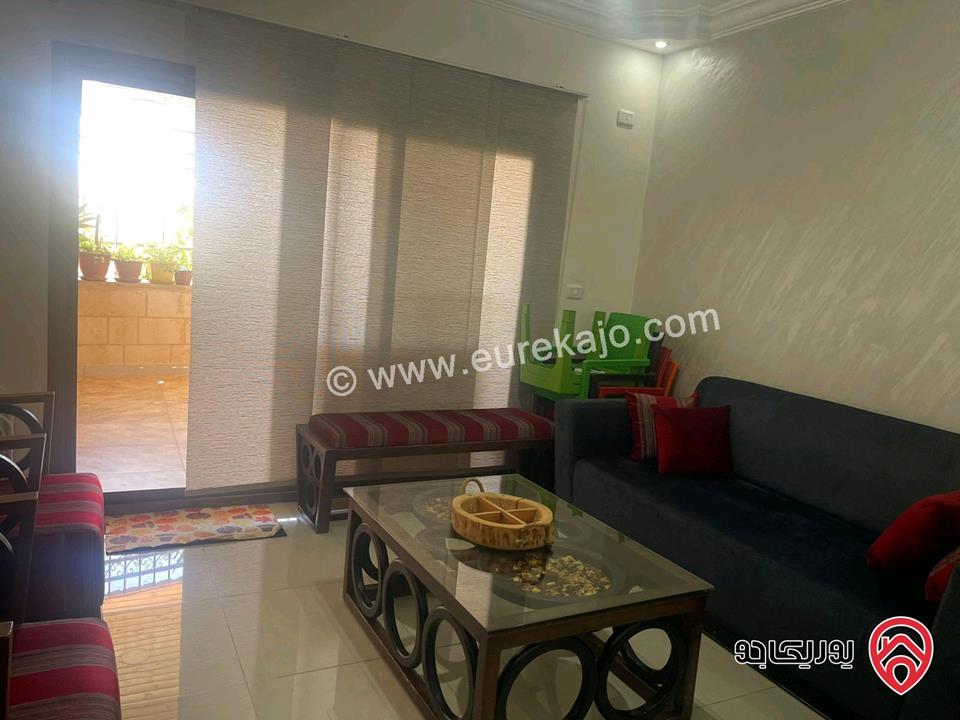 شقة سوبرديلوكس للبيع في الزرقاء - الزرقاء الجديدة مساحة 155م + 20م ارضي معلق