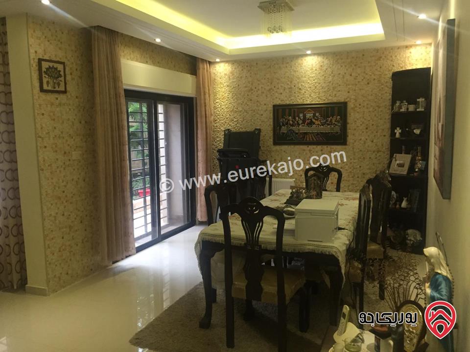  شقة شبه ارضية مساحة 170م داخلي و 110م خارجي للبيع في عمان - مرج الحمام