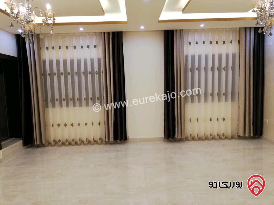 شقة شبه ارضية مساحة 196م للبيع في عمان - شفا بدران