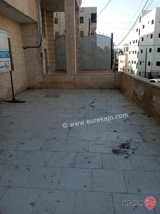 شقة أرضية مساحة 127م داخلي و 100م خارجي للبيع في عمان - ام نوارة