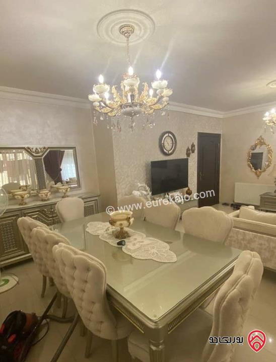 شقة مميزة للبيع في عمان - أم السماق خلف مكة مول طابق اول 126م بسعر مغري