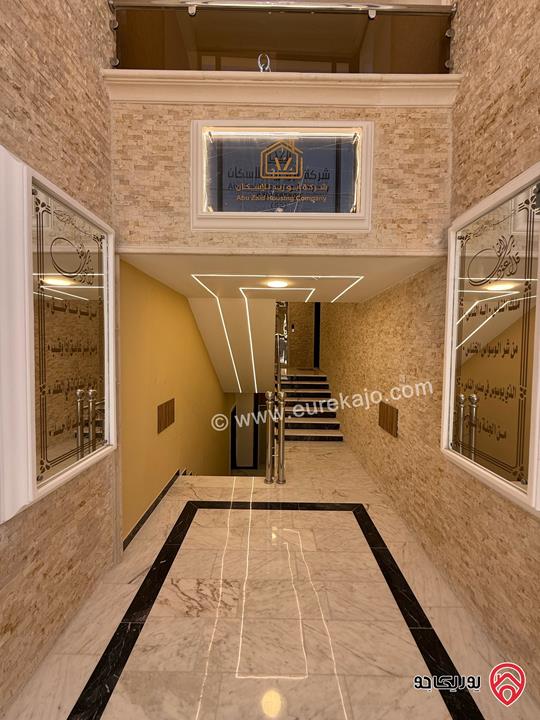 شقة فاخرة طابق اول مساحة 220م للبيع في عمان - شفا بدران بسعر مميز