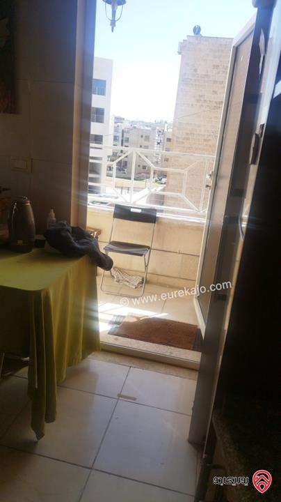 شقة طابق أول مساحة 100م للبيع في عمان - السابع