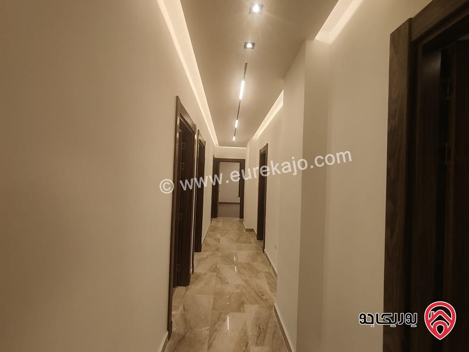 شقق مساحة 217م / 220م للبيع في عمان - ام اذينة الشمالي 