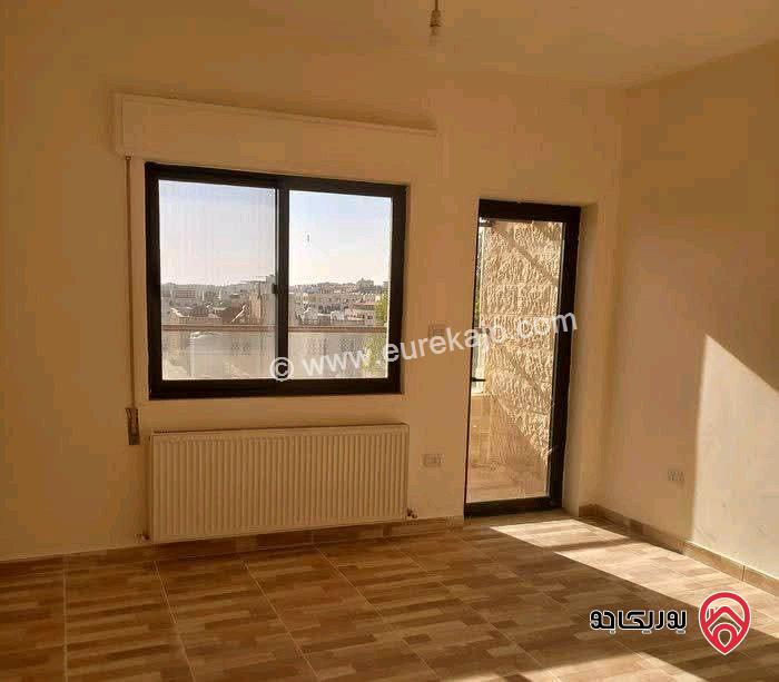 شقة فارغة طابق ثالث مساحة 165م للايجار في عمان - خلدا