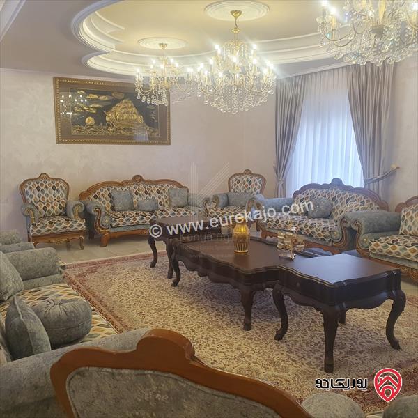 فيلا مستقلة مميزة مساحة 782م على أرض 700م للبيع في عمان - طبربور