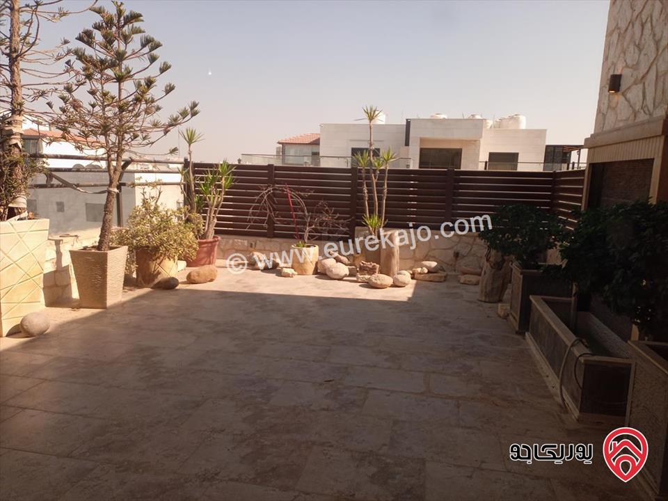 شقة مميزة طابق ثالث دوبلكس مساحة 250م للبيع في عمان - رجم عميش مع اطلالة جميلة