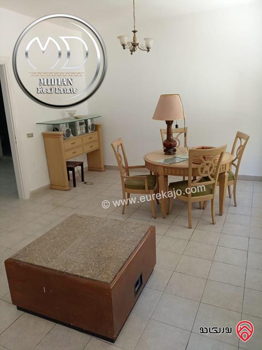 شقة ارضية للبيع في عمان - الشميساني مساحة 175م مع ترس و حديقة 300م تصلح للاستثمار بسعر مميز جداً