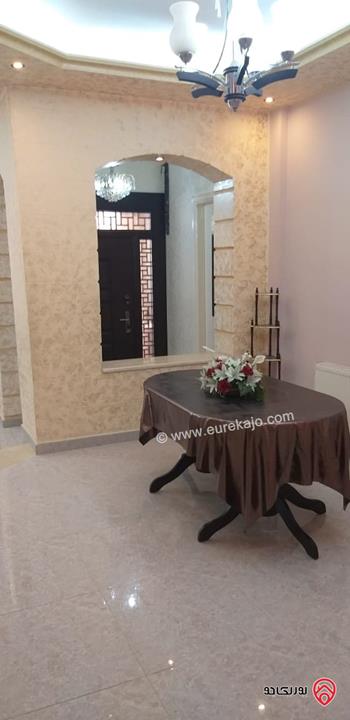 بيت مستقل مساحة 300م على أرض 415م للبيع في الزرقاء – جبل طارق ( تشطيبات جديدة )