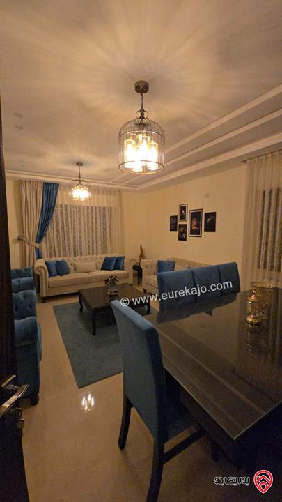 شقة مميزة طابق ثاني مساحة 150م للبيع في عمان - مرج الحمام 