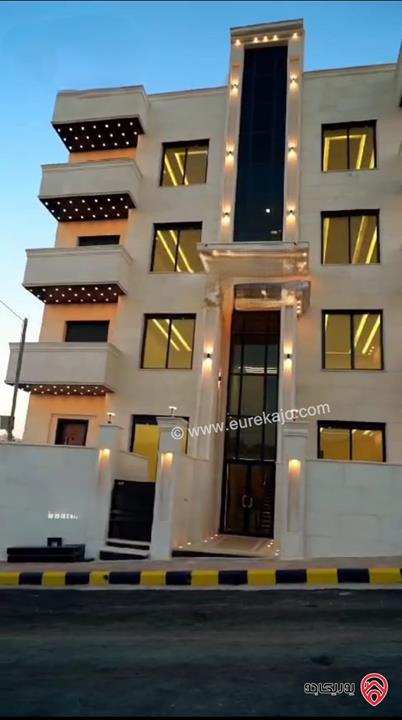 شقق حديثة مساحة 165م للبيع في عمان - الجبيهة شارع الاردن 