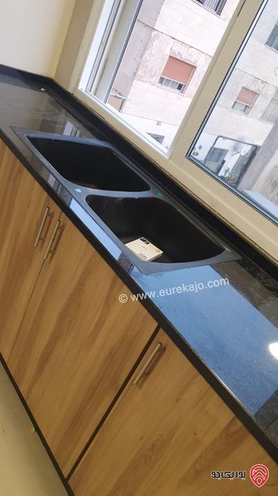 شقة عائلية مفروشة مساحة 180م للإيجار في عمان - ضاحية الرشيد