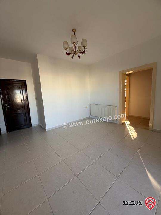 شقة طابق رابع مساحة 90م للايجار في عمان - الكرسي