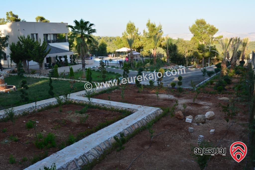 مزرعة جميلة مميزة مساحة 3 دونم و 549م مع بيت طابقين 200م للبيع في أراضي جرش - دبين 