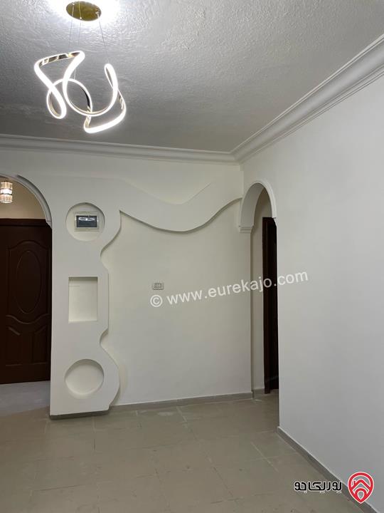 شقة طابق رابع مع روف مساحة 147م للبيع في عمان - ضاحية الاستقلال 