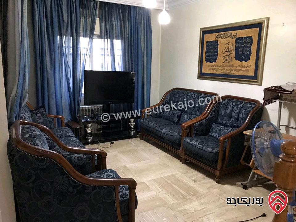 فيلا مساحة 325م على أرض 400م للبيع في عمان - الجبيهة