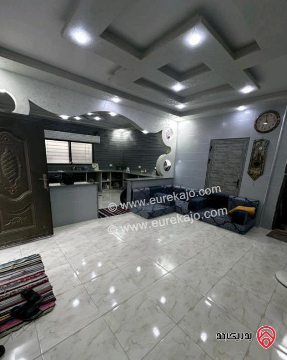 منزل مستقل مساحة 220م على ارض مساحة 500م للبيع في الزرقاء - بيرين