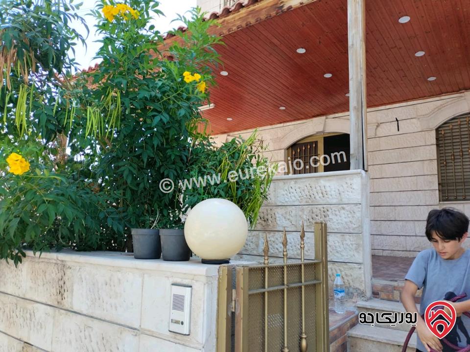 شقة أرضية مساحة 172م داخلي و 30م خارجي للبيع في عمان - طبربور 