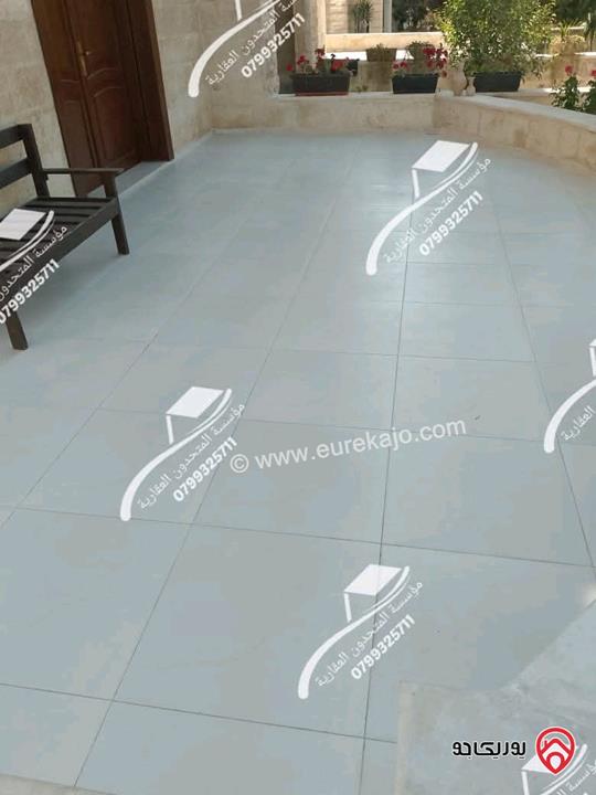 شقة ارضية مساحة 180م داخلي و 80م خارجي للإيجار فارغة في عمان - خلدا