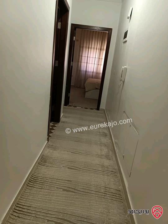 شقة مساحة 121م طابق أول للبيع في عمان- ضاحية الاستقلال بجانب جامع ابو بكر