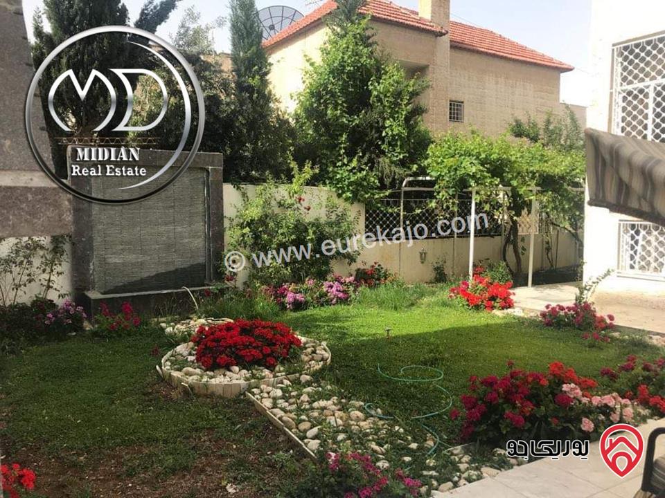 فيلا مستقلة مساحة البناء 650م على أرض 750م تشطيبات و ديكورات سوبر ديلوكس مع تراسات و حدائق بسعر مميز جداً للبيع في عمان - ام اذينة