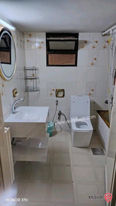 شقة مفروشة كبيرة مساحة 200م للايجار في عمان - ام اذينة