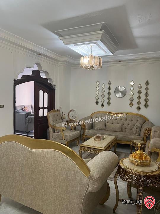 شقة طابق ارضي مساحة 190م داخلي و 110م خارجي للبيع في عمان - ضاحية الرشيد