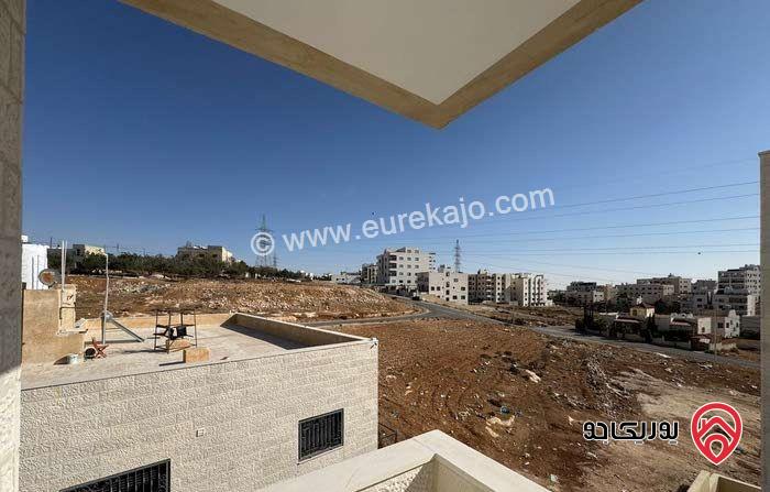 شقة فاخرة طابق ثالث دوبلكس مساحة 210م للبيع في عمان - البنيات