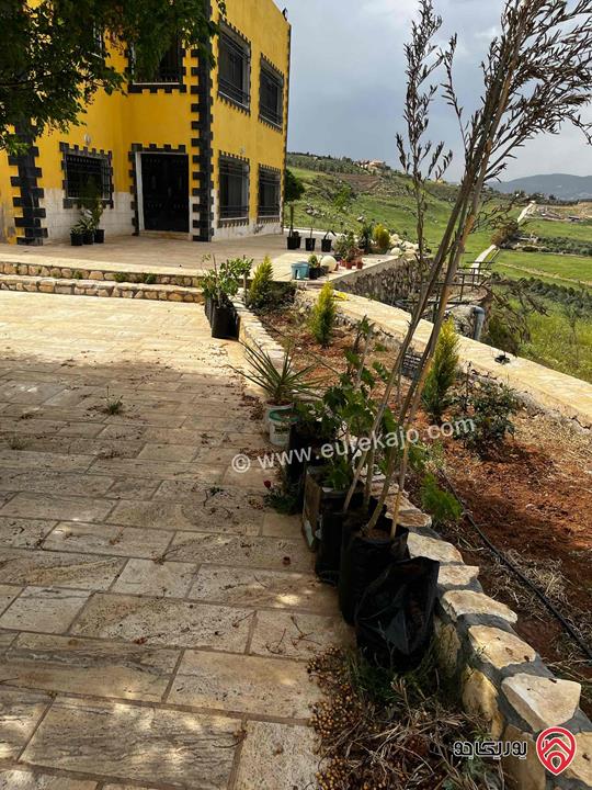 مزرعة مساحة البناء 400م على أرض 10 دونم للبيع في البلقاء - تل الرمان