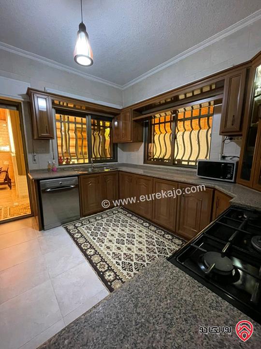 شقة أرضية مساحة 109م داخلي و 50م خارجي للبيع في عمان - الياسمين 