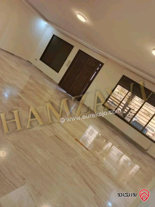 شقة فارغة طابق أرضي مساحة 220م داخلي و 50م خارجي للايجار في عمان - البنيات 