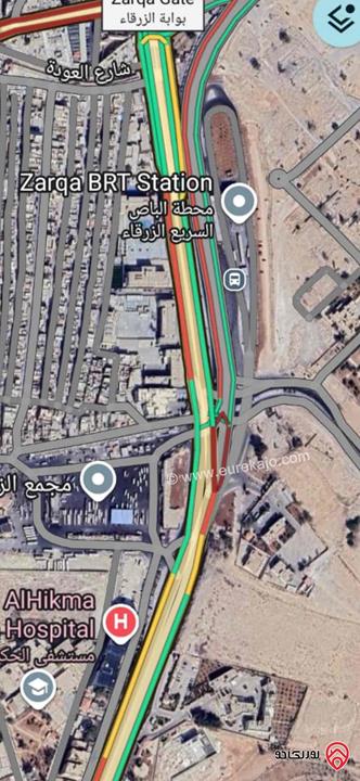 قطعة ارض تجاري مساحة 590م للبيع في الزرقاء مقابل مبنى المحافظة على الشارع الرئيسي 