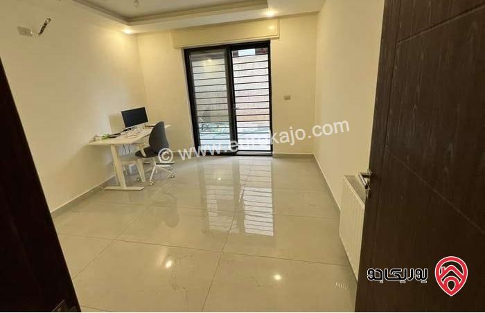 شقة سوبرديلوكس طابق أرضي مساحة 130م للايجار في عمان - ربوة عبدون