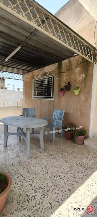 منزل مستقل مساحة 432م على أرض 1 دونم و 339م للبيع في عمان - مقابل كلية حطين موقع مميز على شارعين بسعر مغري جدا 