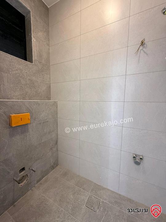 شقة أرضية ديلكوس مساحة 150م داخلي و 90م خارجي للبيع في عمان - الجبيهة الامام الغزالي