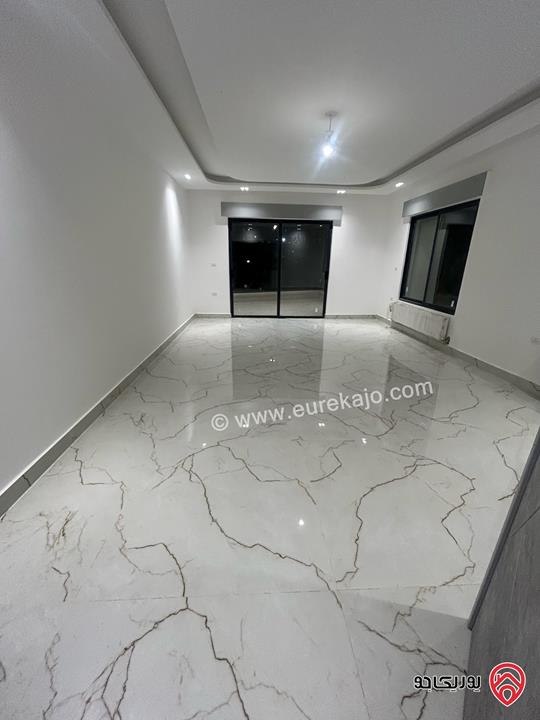 شقة مساحة 215م طابق اول للايجار في عمان - الجبيهة مقابل قصر الاميرة بسمة